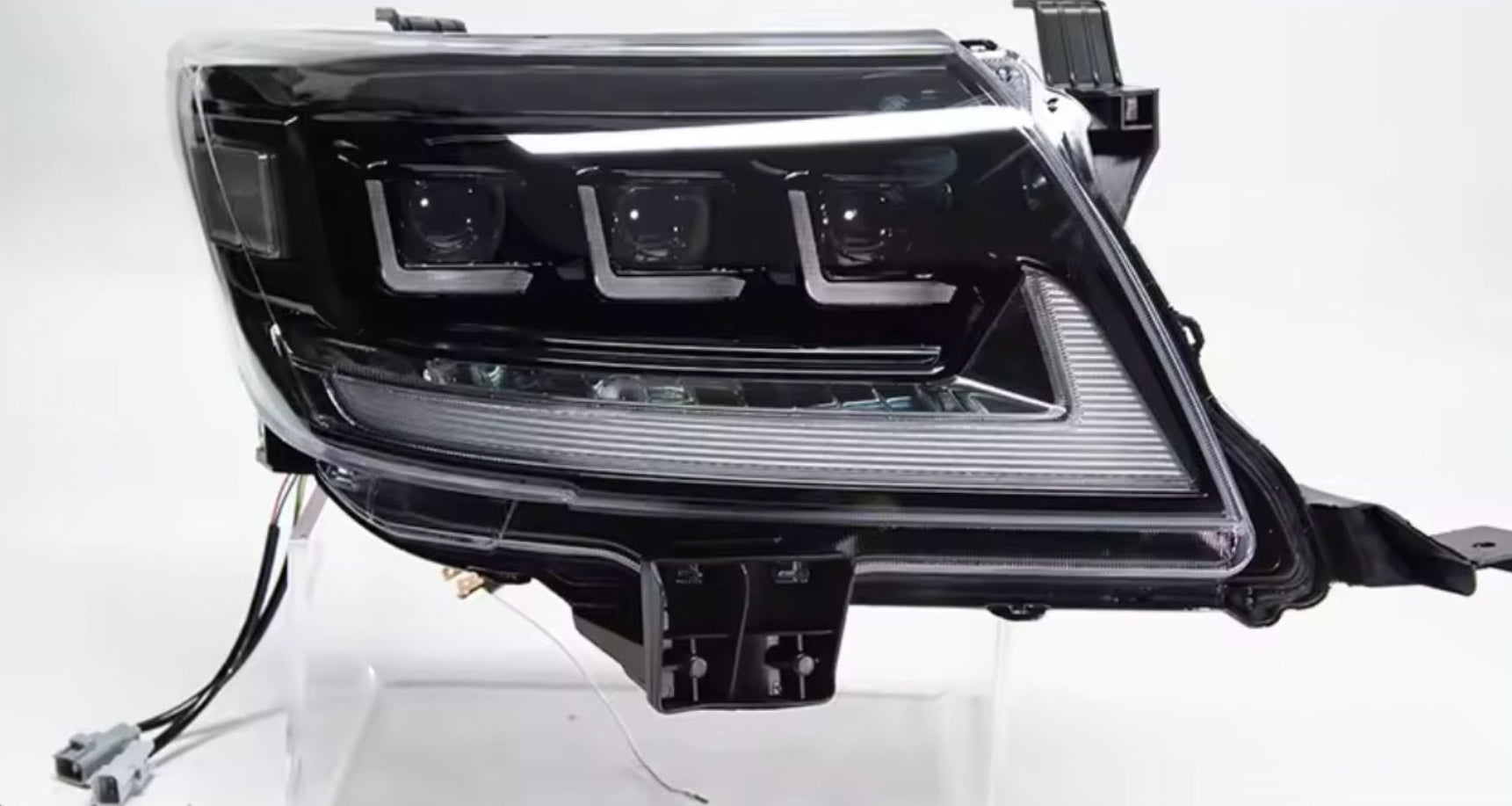 N70 Facelift 3-Lens Headlights