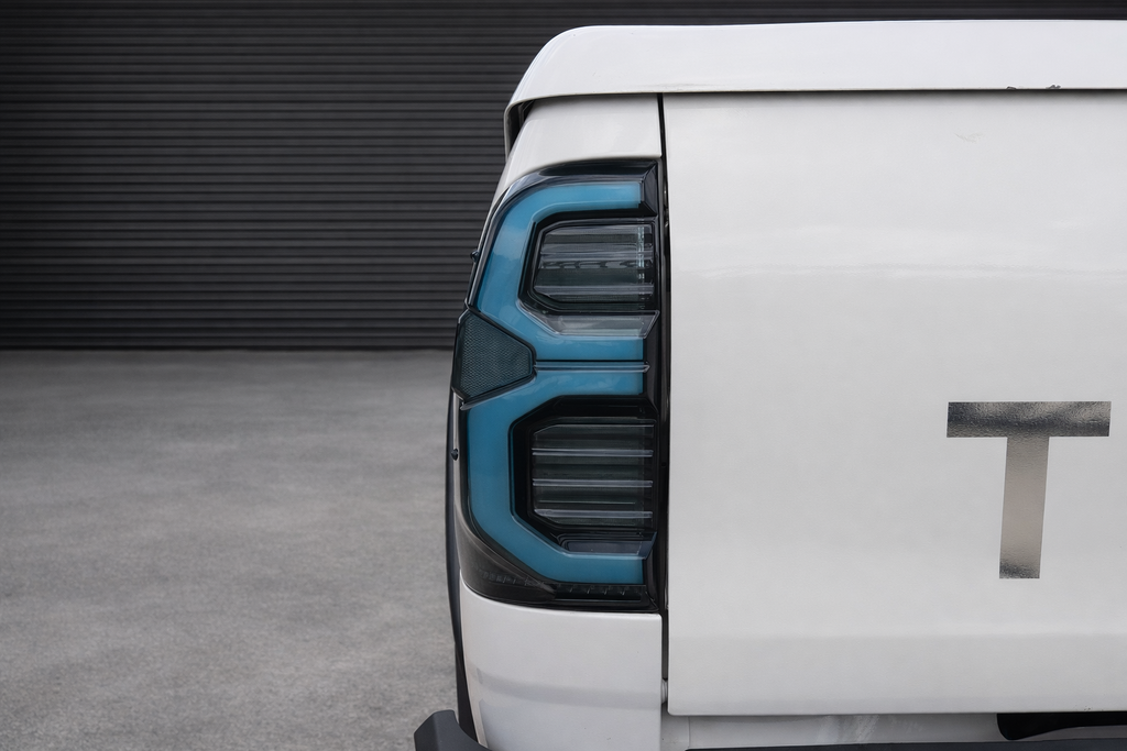 N80 - RGB Taillights